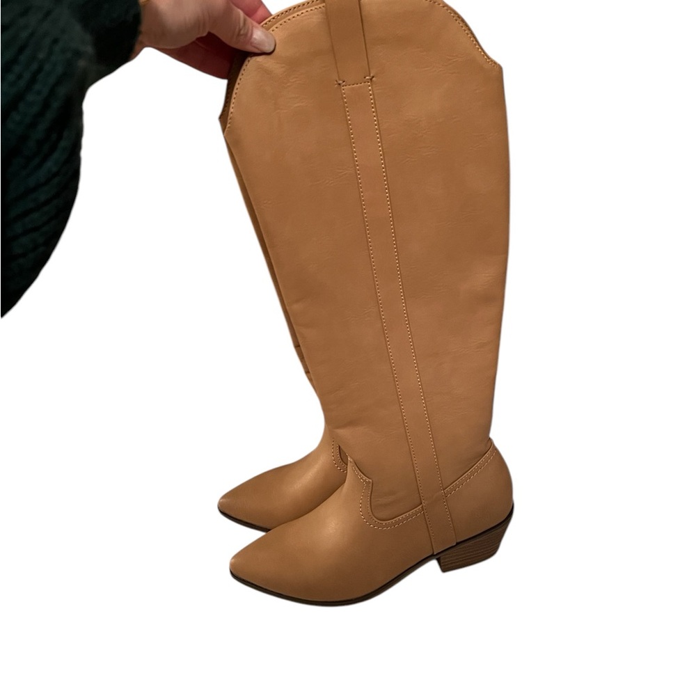 NWT Universal Thread Boots - Picture 5 of 8